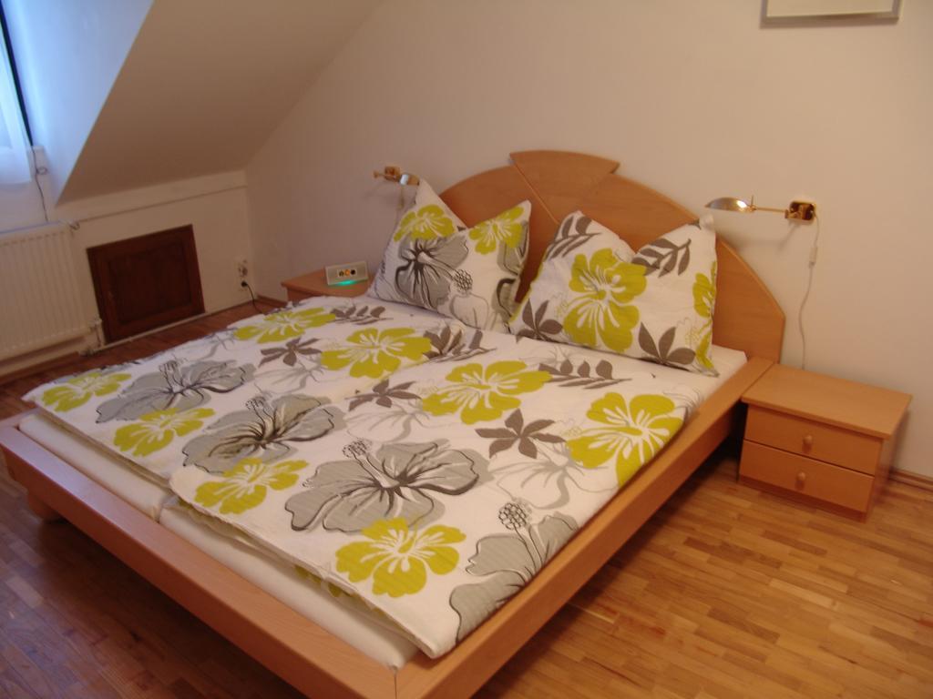 Luna City Apartman Apartman Sopron Kültér fotó